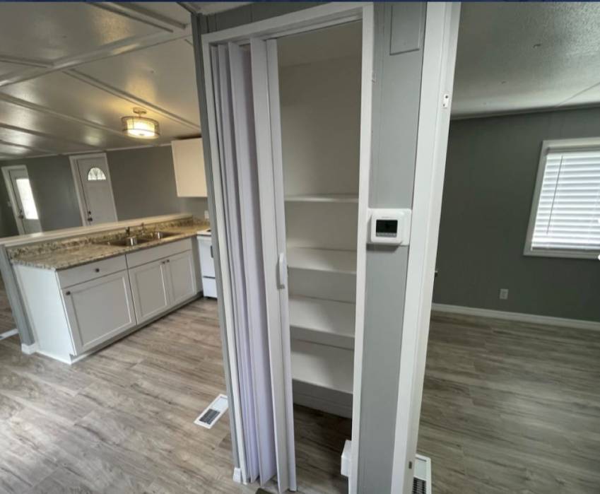 101 Woodside Lane a Winter Haven, FL Mobile or Manufactured Home for Sale